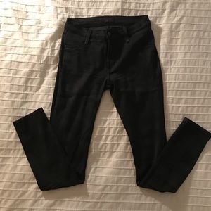 EUC James Jeans in Skinny black camo
